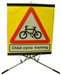Cycle saftey sign